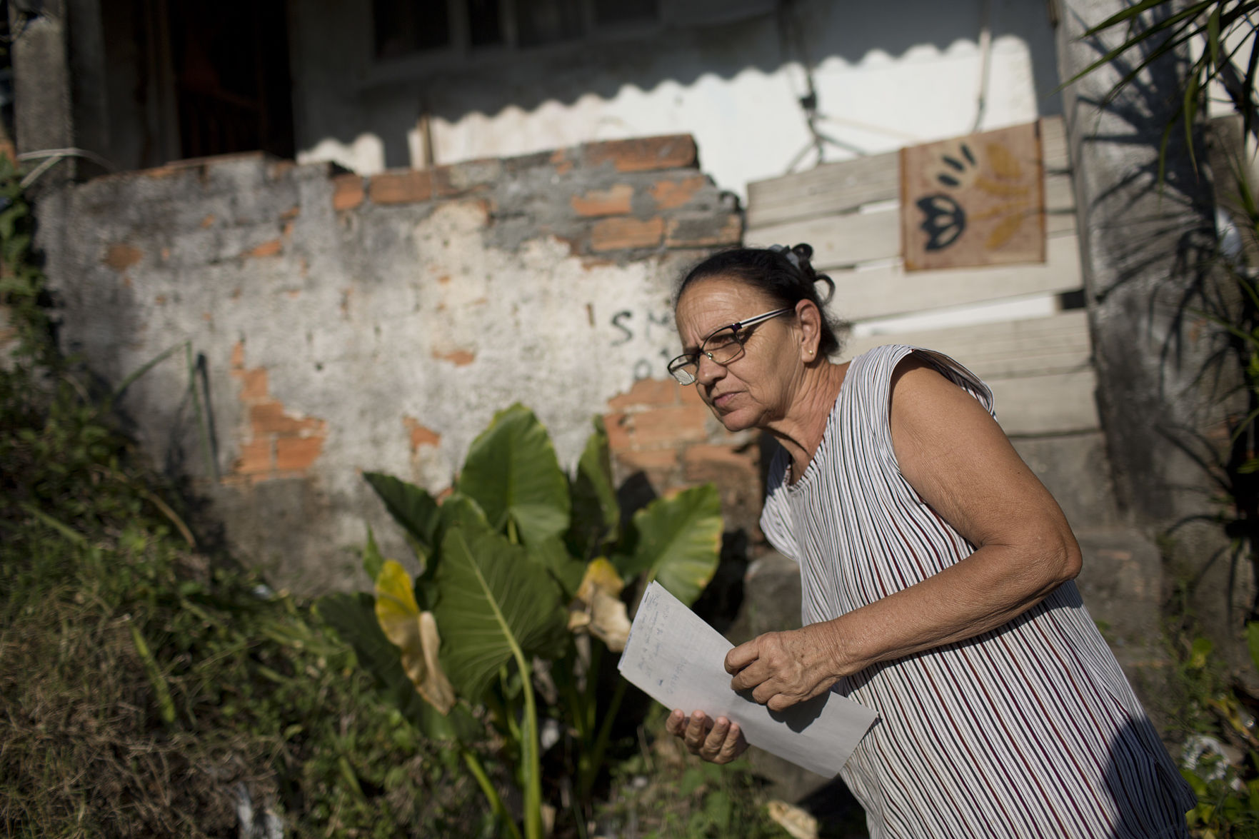 Brazil Returning to Poverty Photo Gallery